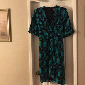 AdriannaPapell dress in greens, black & blue sz 20
